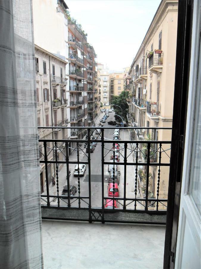 Le Vie Del Centro Hotel Palermo Exterior photo